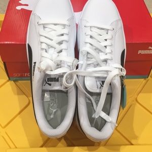 Puma Men smash V2 shoes